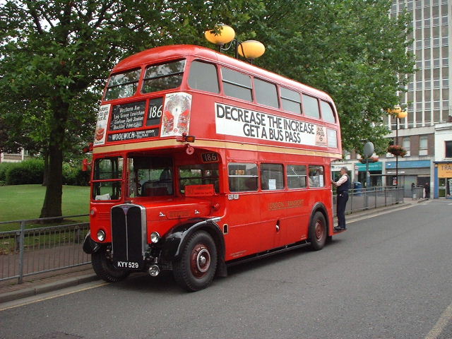 rt1702-186%20woolwich-1.JPG
